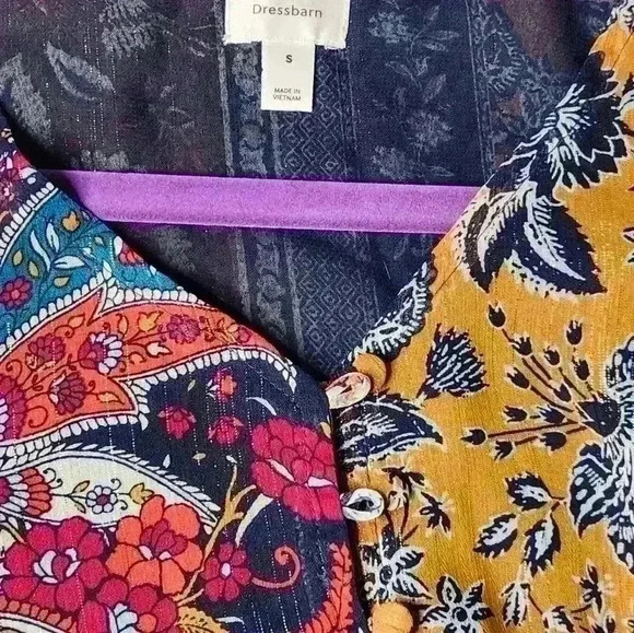 Dressbarn multi colored long blouse gathered sleeve, sheer and lined size S - Picture 10 of 14